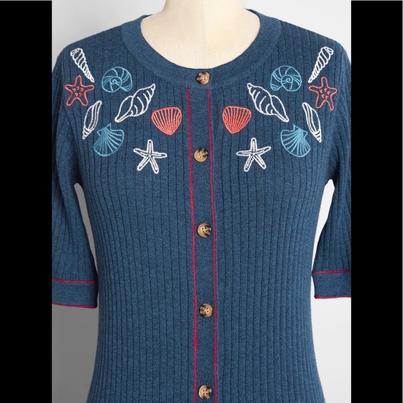 NWT ModCloth Down By The Seashore Embroidered Short Sleeve Cardigan, Size SMALL - Picture 2 of 4
